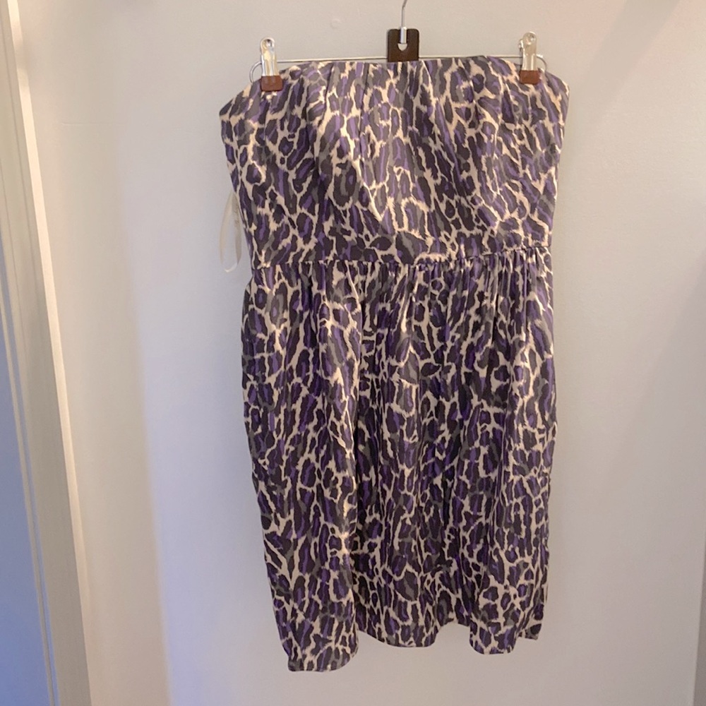 LIKE NEW Shoshanna Purple Leopard Print Strapless Dress with Pockets